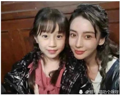 娱乐圈吃瓜黑料揭秘明星恋情与丑闻