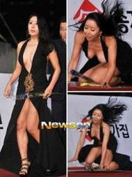 西北民族大学军训走光事件引发全网热议，真相与误传并存